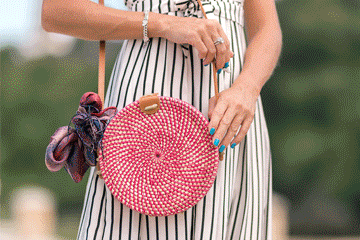 Accessories - SCARVES, JEWELRY, BAGS, BELTS, SHOES Accessories - SCARVES, JEWELRY, BAGS, BELTS, SHOES